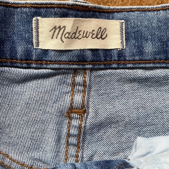 MADEWELL The High Rise Slim Boy Jean medium wash distressed cropped ankle jeans - Picture 4 of 8